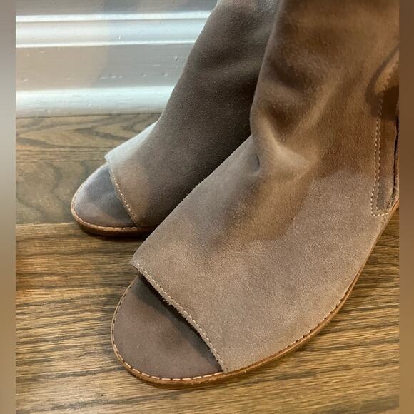 Dolce Vita Luis Bootie size 10 - Picture 3 of 13